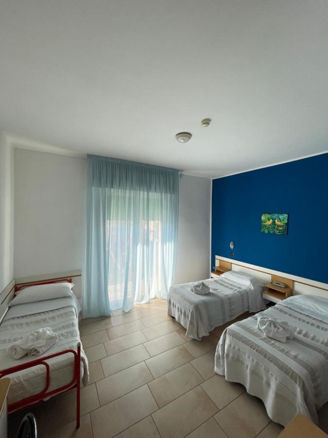 Hotel Marilonda ريميني الغرفة الصورة